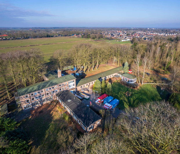 Dronefoto leger des heils locatie
