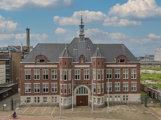 Restauratie Groote Kantoor in Delft 