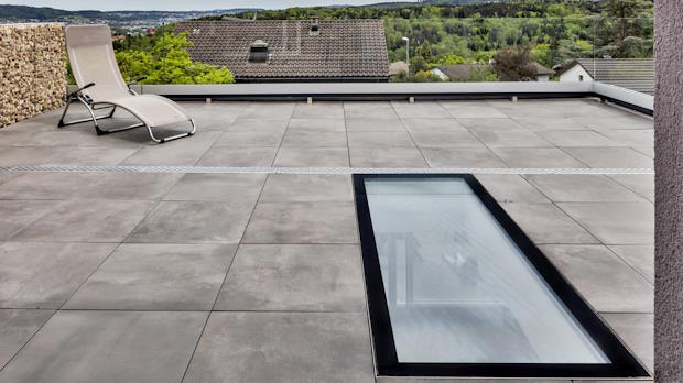 Dakterras met een beloopbare dakraam