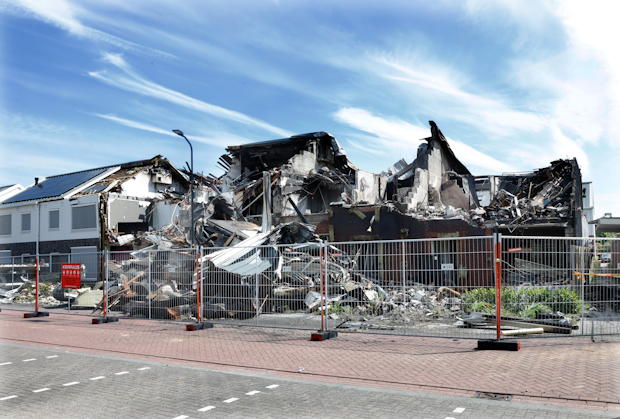 Ravage na brand verduurzaamde woningen